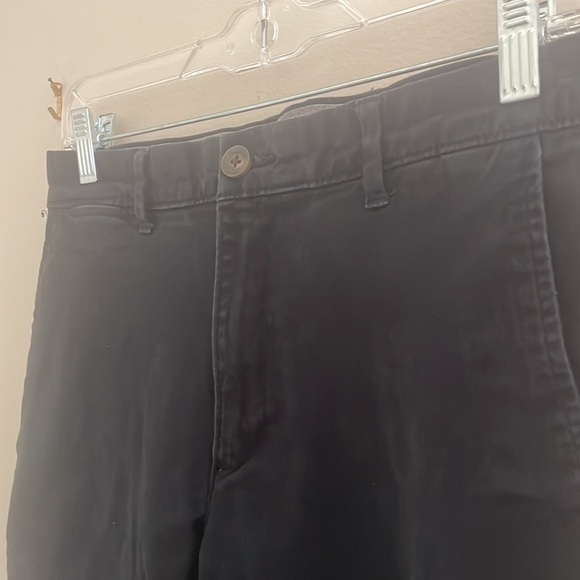 Men's Amazon Essentials Slim-Fit Flat-Front Chino Pants - Picture 6 of 9